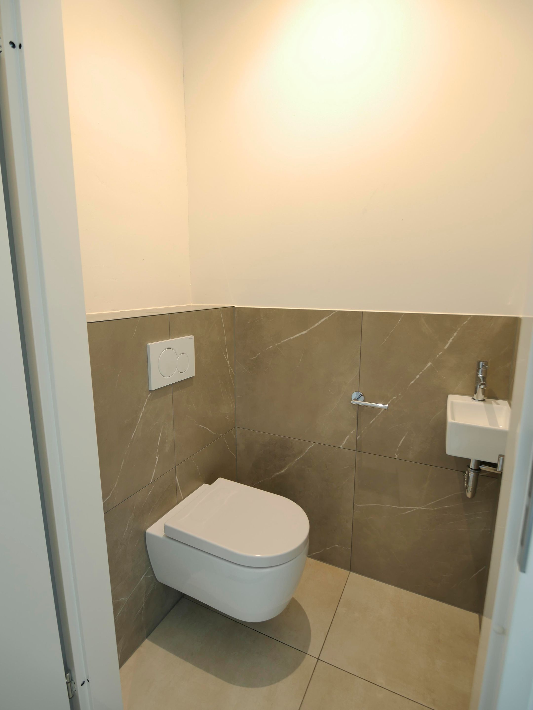 Photo 9 of Zuid Koninginnewal 21-C