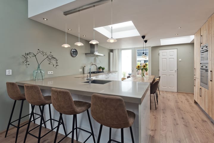 Photo 9 of Weteringstraat 6