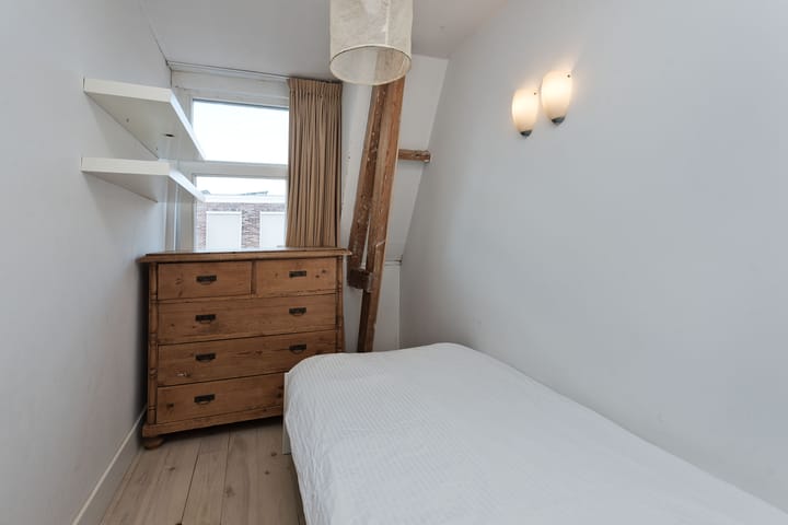 Photo 15 of Weteringstraat 6