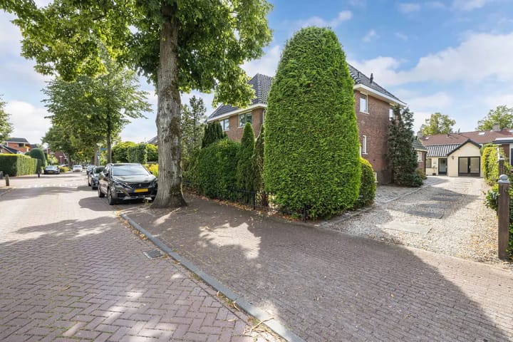 Foto 7 van De Ruyterstraat 49