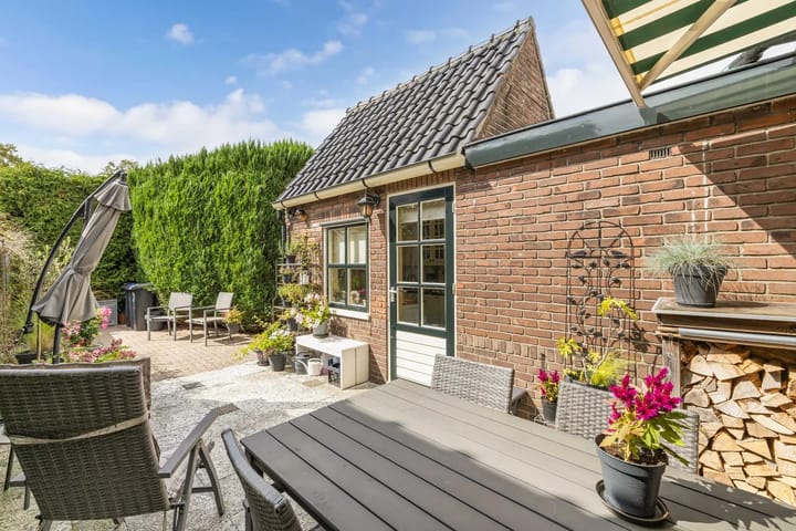 Foto 19 van De Ruyterstraat 49