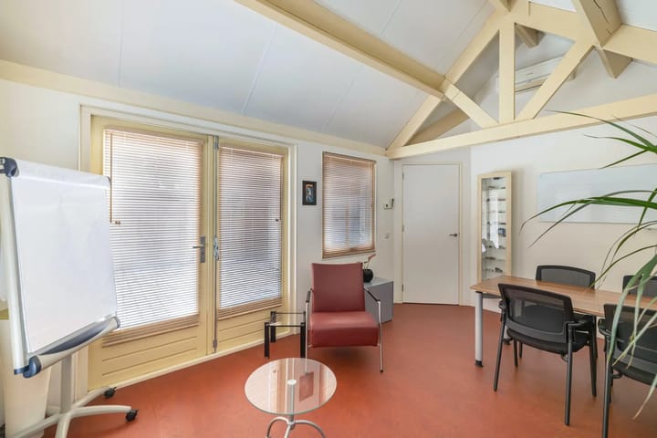 Foto 24 van De Ruyterstraat 49