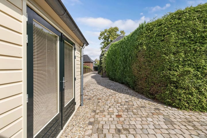 Foto 27 van De Ruyterstraat 49