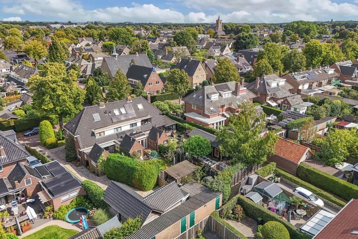 Foto 29 van De Ruyterstraat 49