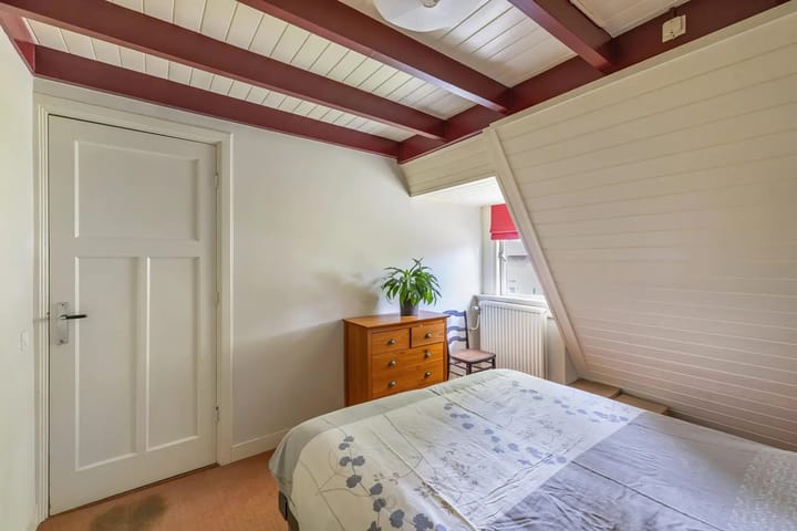 Foto 31 van De Ruyterstraat 49