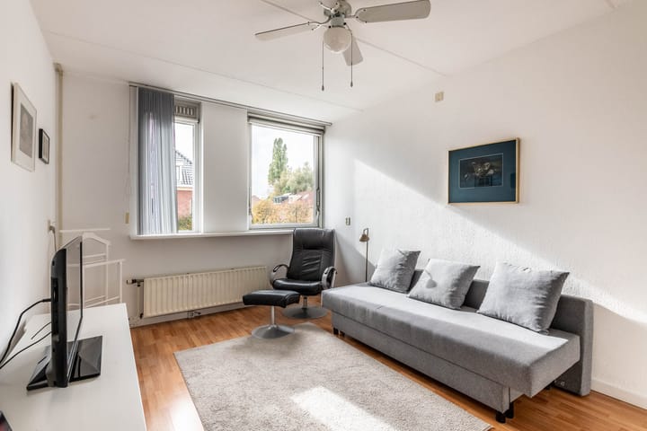 Photo 12 of Burgemeester A. Colijnweg 31