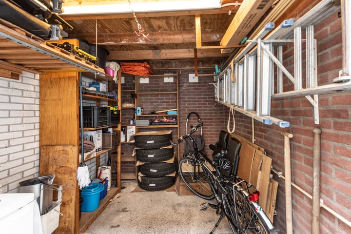 Photo 21 of Burgemeester A. Colijnweg 31