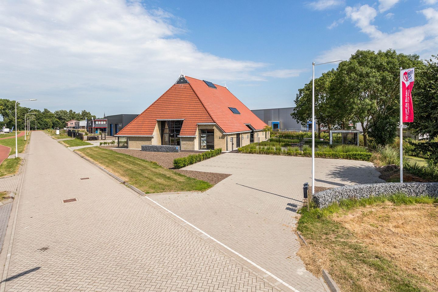 View photo 1 of Leidekkersstraat 2