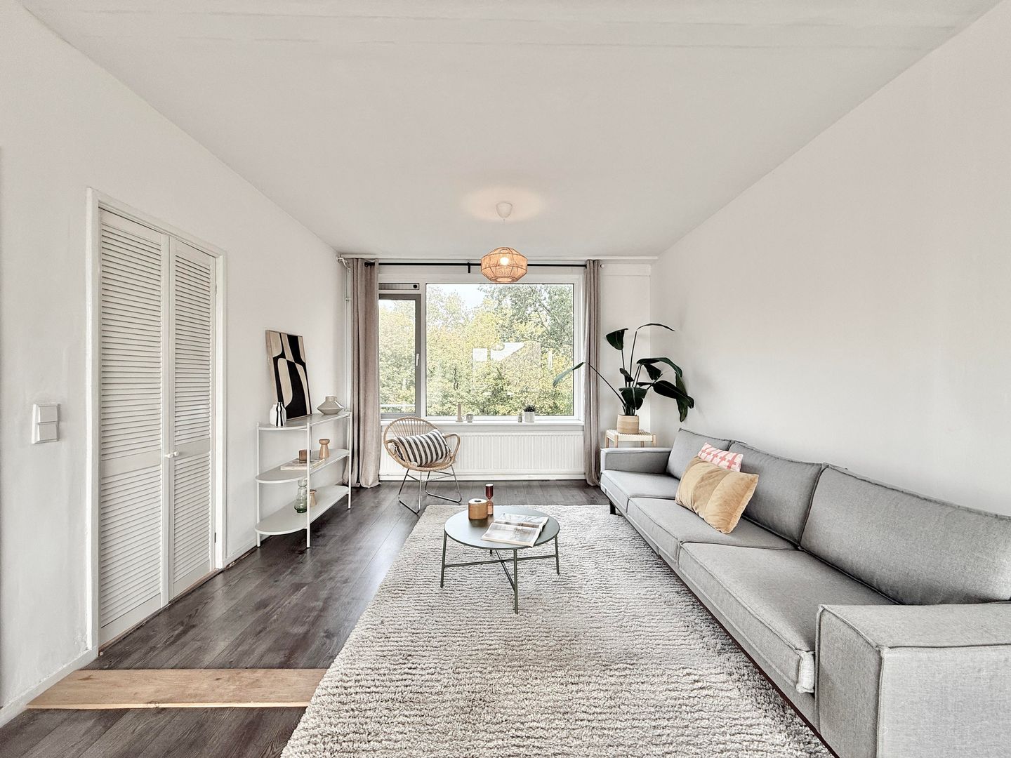 Photo 1 of Van Mourik Broekmanstraat 27-3