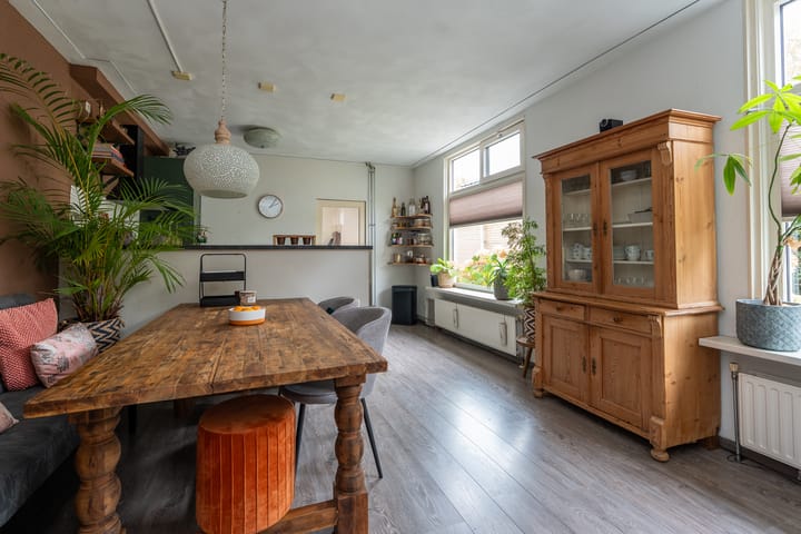 Photo 7 of Hoofdstraat 37