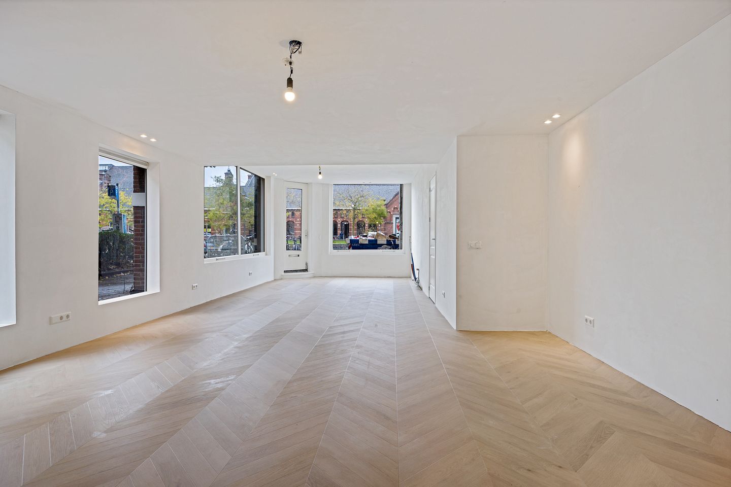 Bekijk foto 2 van Haarlemmerweg 133-HA