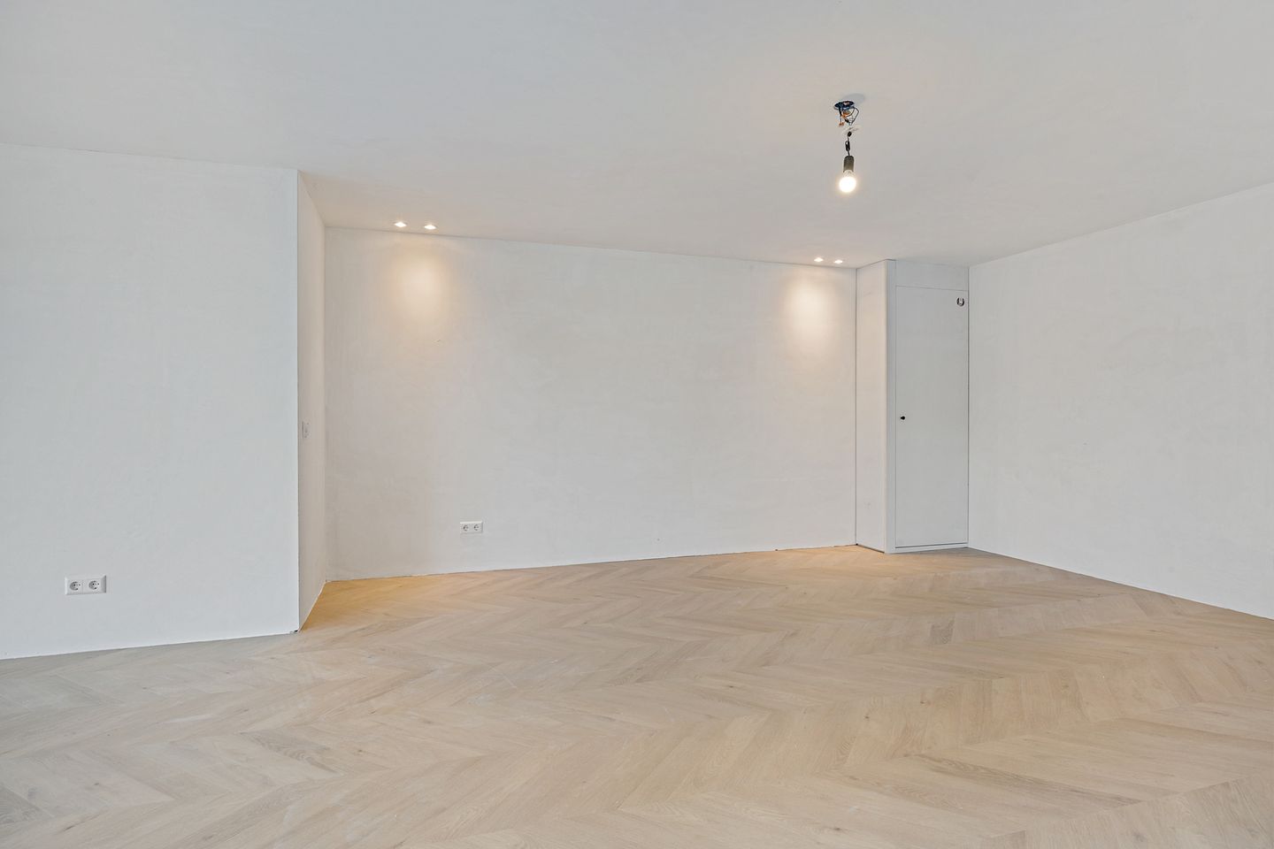 View photo 5 of Haarlemmerweg 133-HA