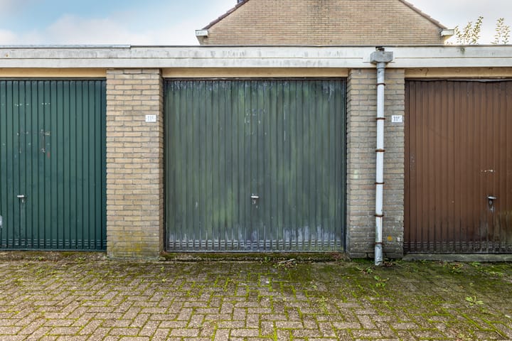 Foto 3 van Bazuinstraat 11-E