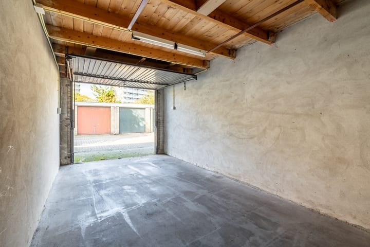 Foto 9 van Bazuinstraat 11-E