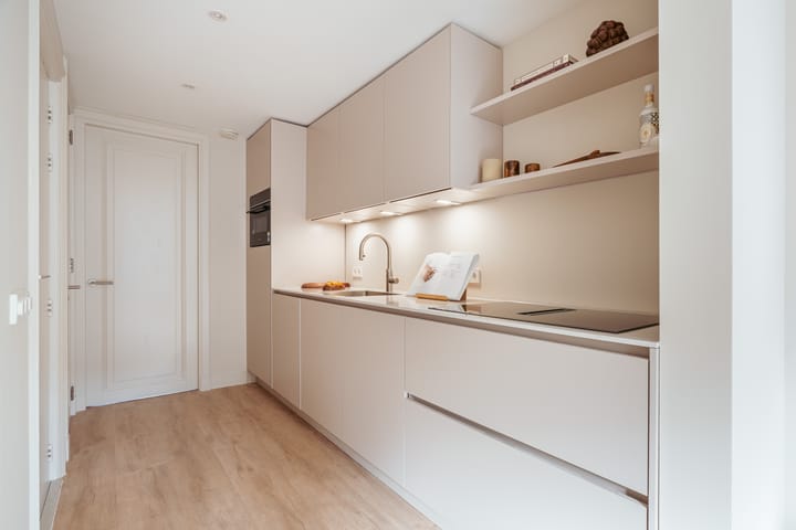 Photo 3 of Kinkerstraat 14-2