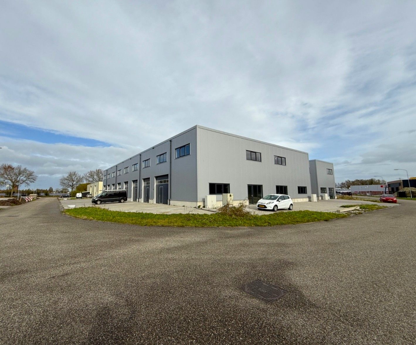 Bekijk foto 1 van J.P. Riedelstraat 9-M