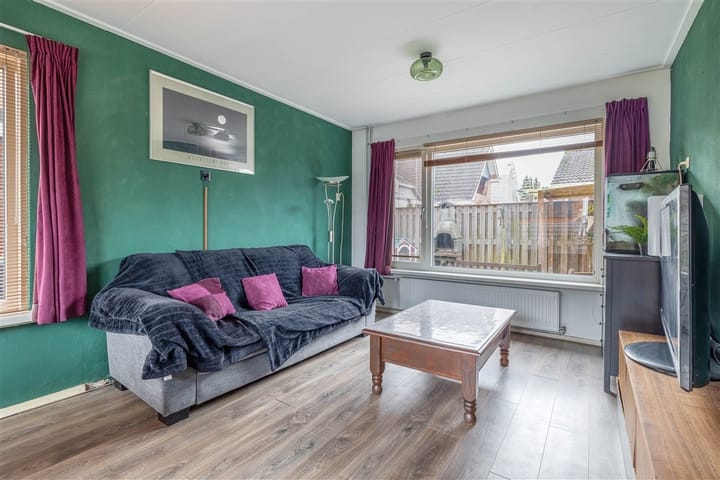 Photo 11 of 54e laan 2