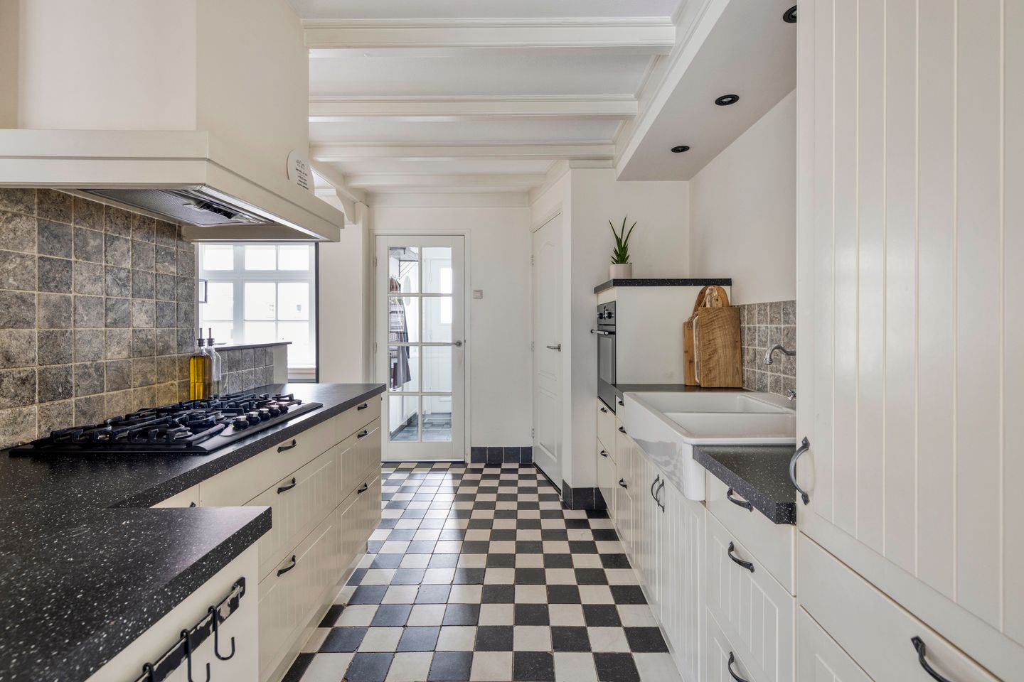 Foto 19 van Irenestraat 20