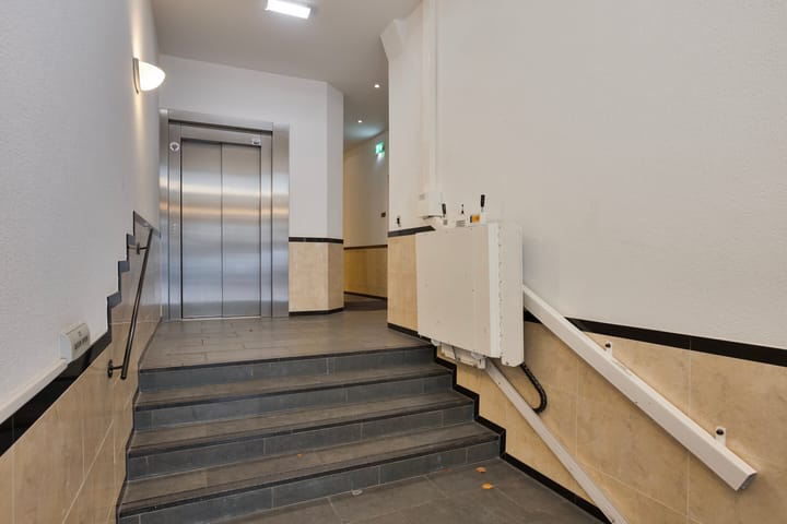 Foto 10 van De Lairessestraat 176-A