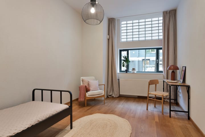 Foto 28 van De Lairessestraat 176-A