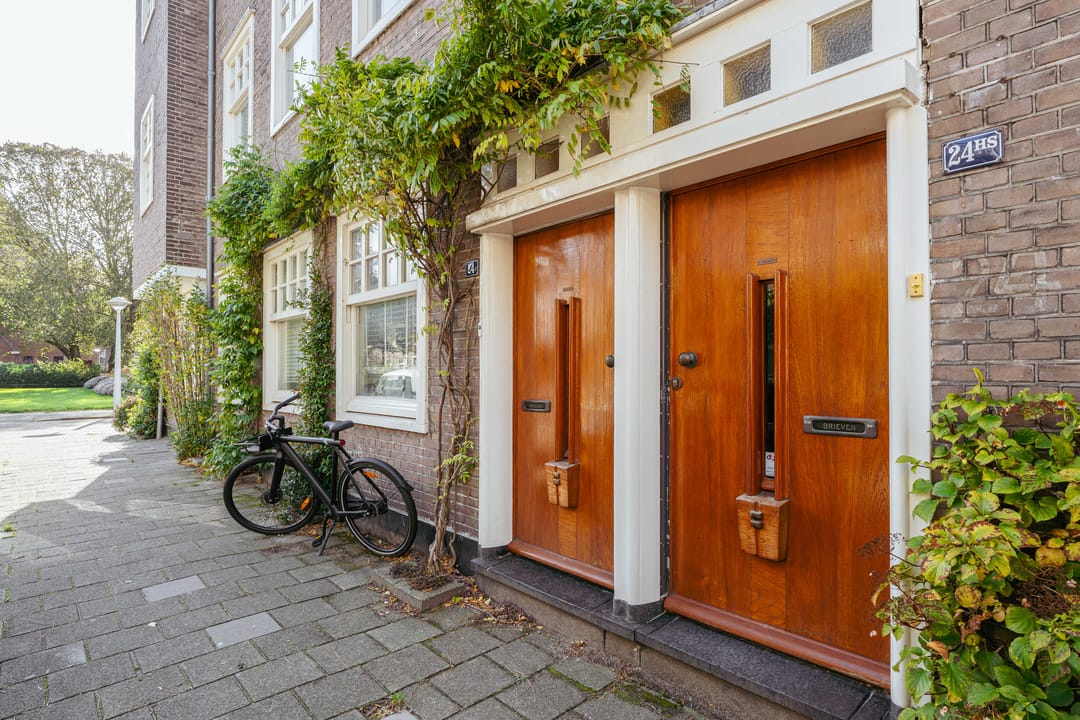 Photo 2 of Raphaëlstraat 24-2