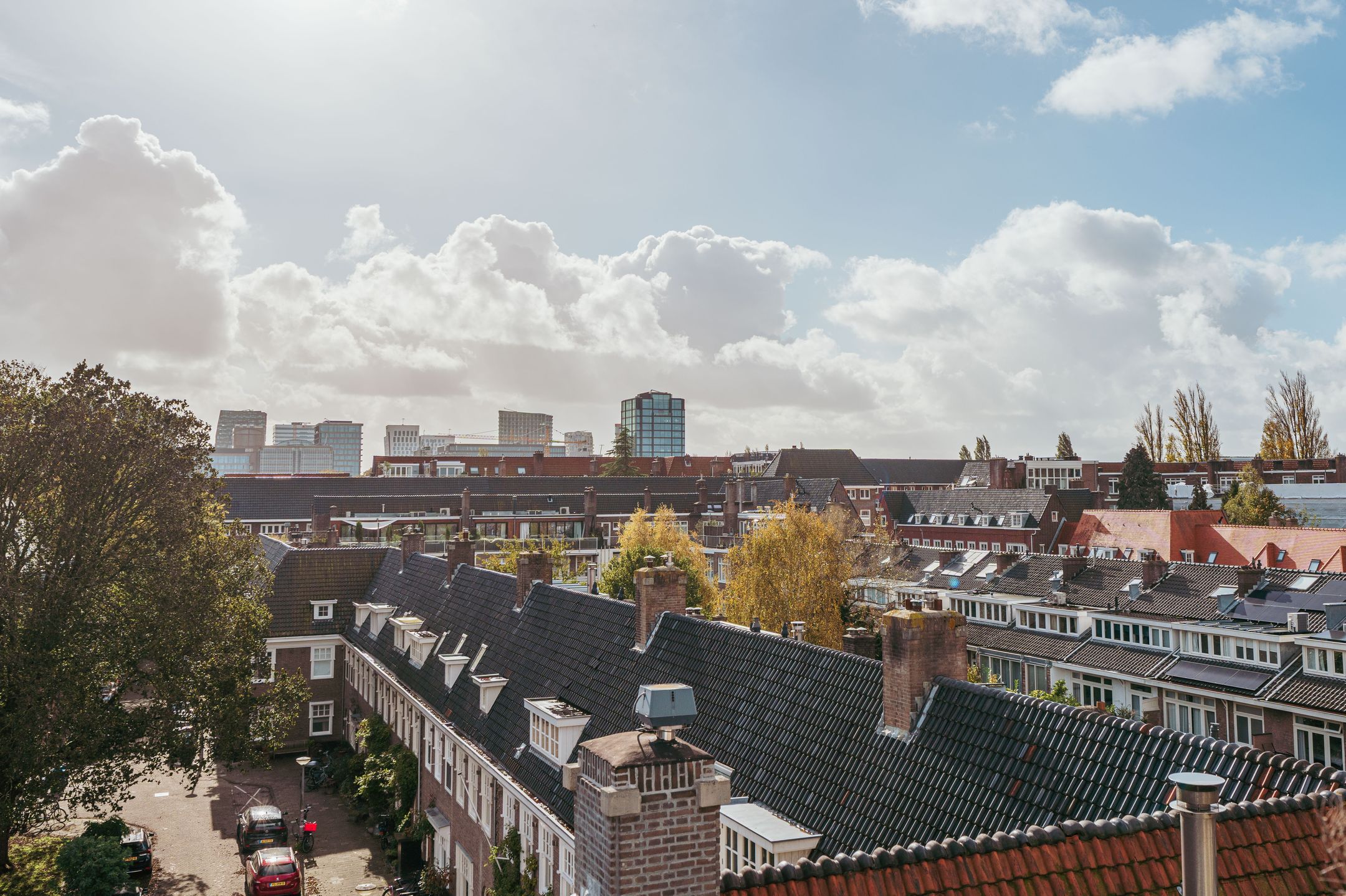 Photo 39 of Raphaëlstraat 24-2