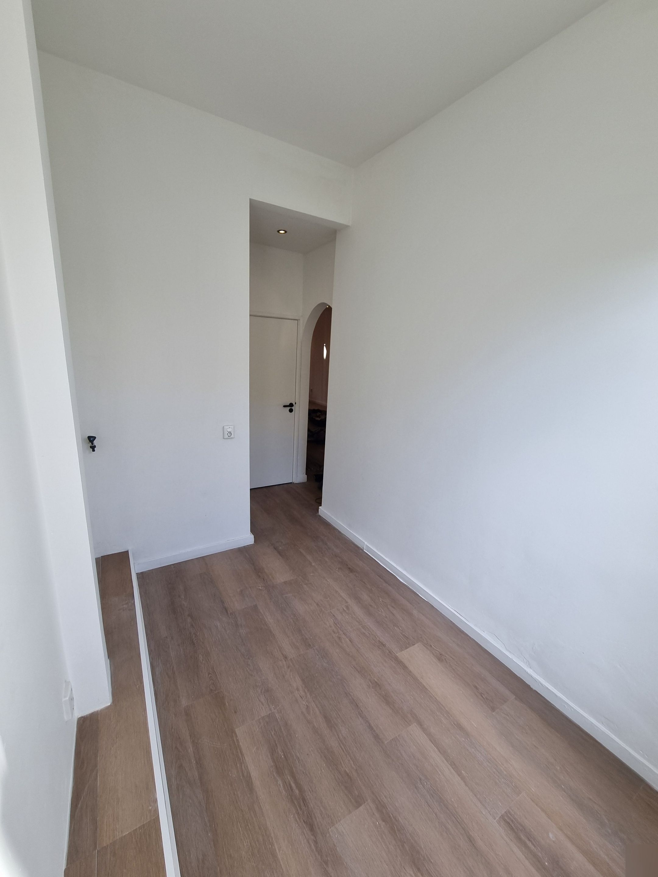 Foto 15 van Govert Bidloostraat 141