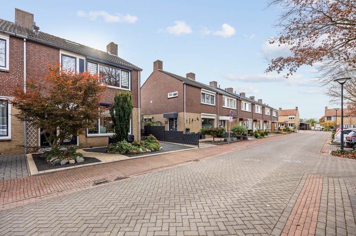 Photo 32 of Koningsplein 11