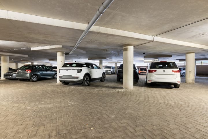 Photo 26 of Loenermark 430