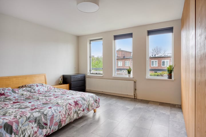 Foto 12 van Linnenweverstraat 32