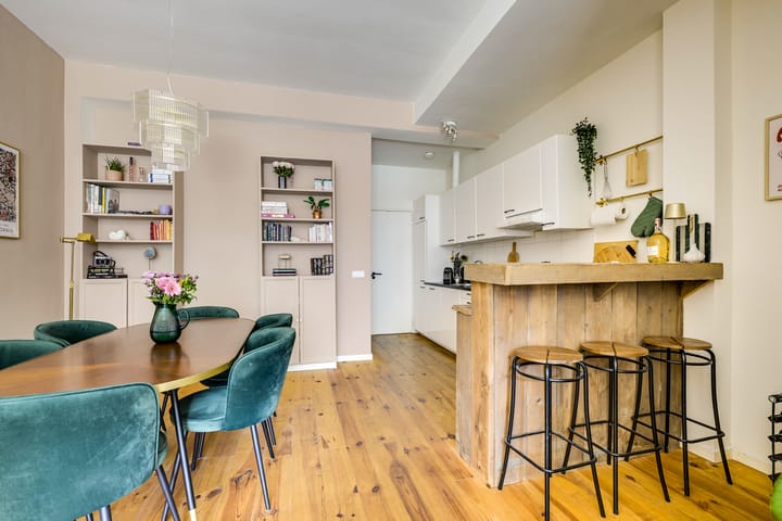 Photo 8 of Vondellaan 35-A