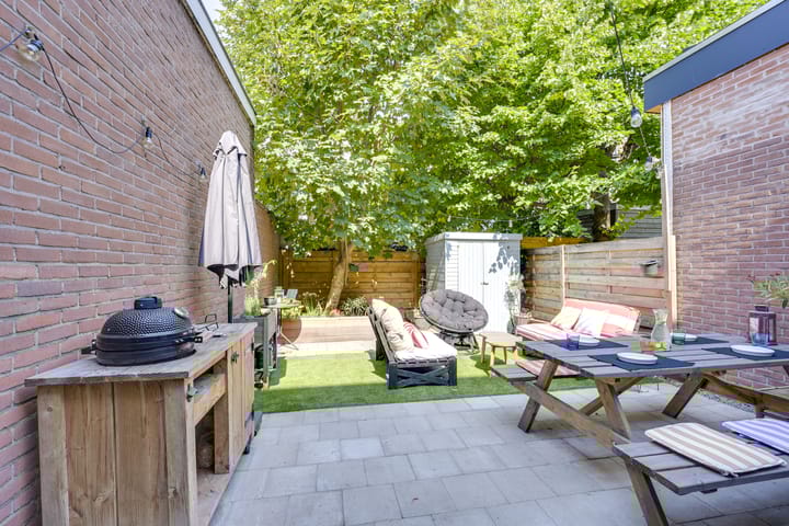 Photo 1 of Vondellaan 35-A