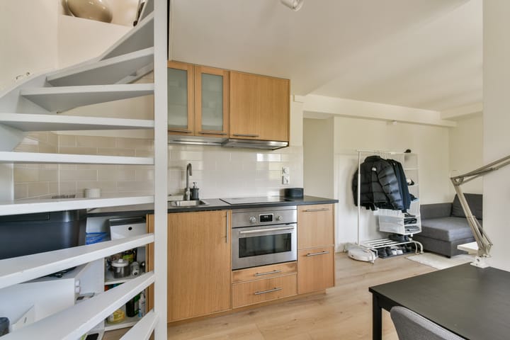 Photo 5 of Kinderdijkstraat 26-4