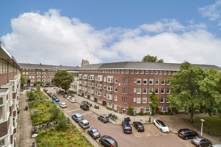 Photo 17 of Kinderdijkstraat 26-4