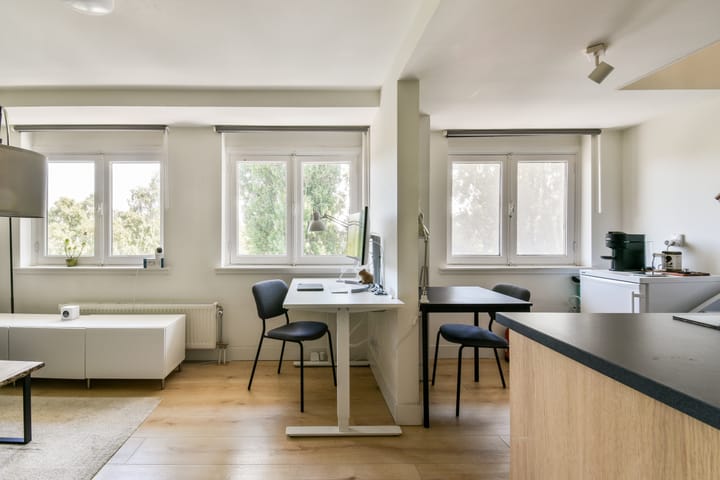 Photo 4 of Kinderdijkstraat 26-4