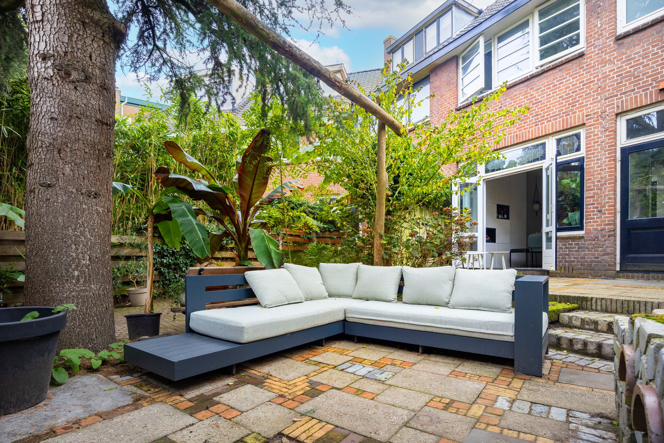 Photo 21 of Van Swindenstraat 6