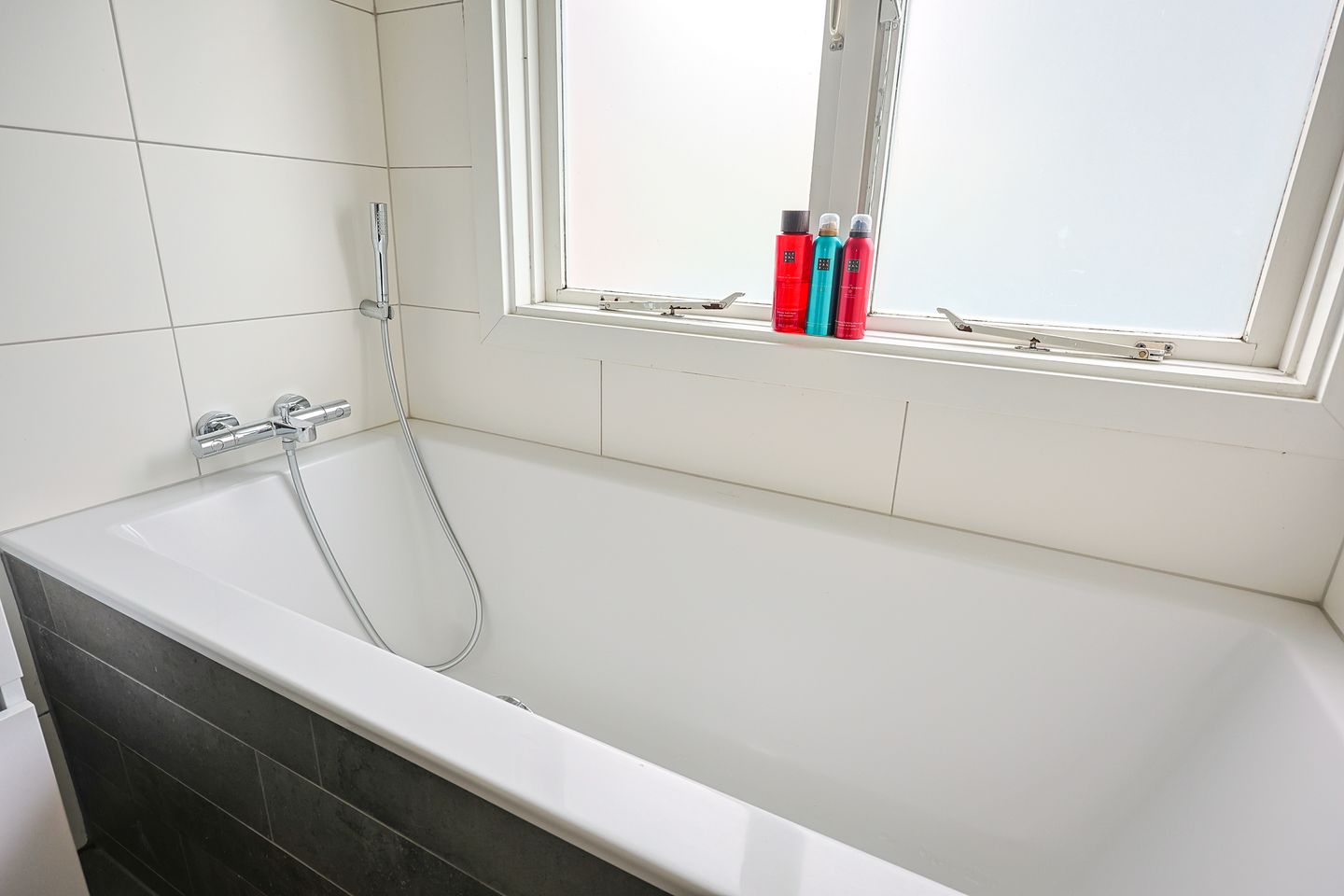 Photo 29 of Van Swindenstraat 6