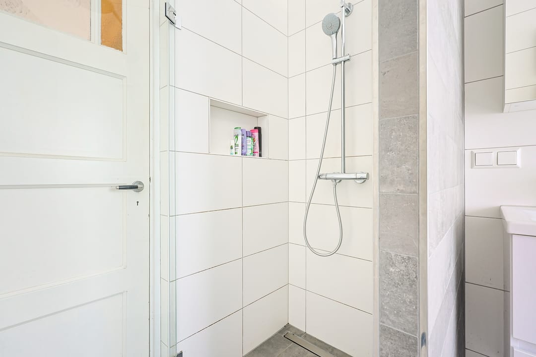 Photo 31 of Van Swindenstraat 6