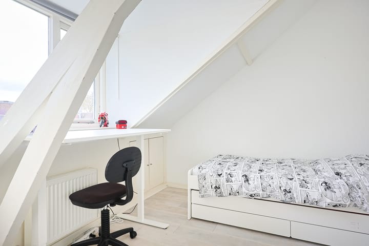 Foto 37 van Van Swindenstraat 6