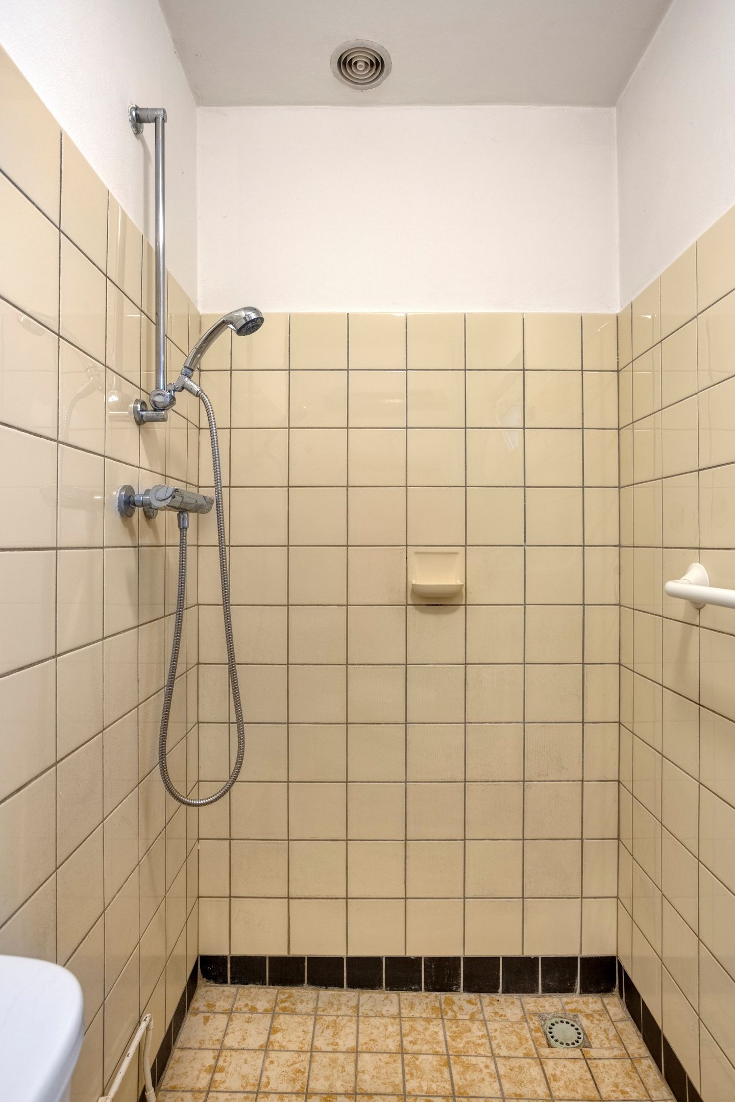 Foto 19 van Bartokstraat 8