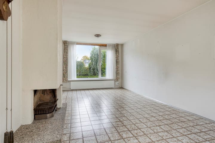 Photo 11 of Bartokstraat 8