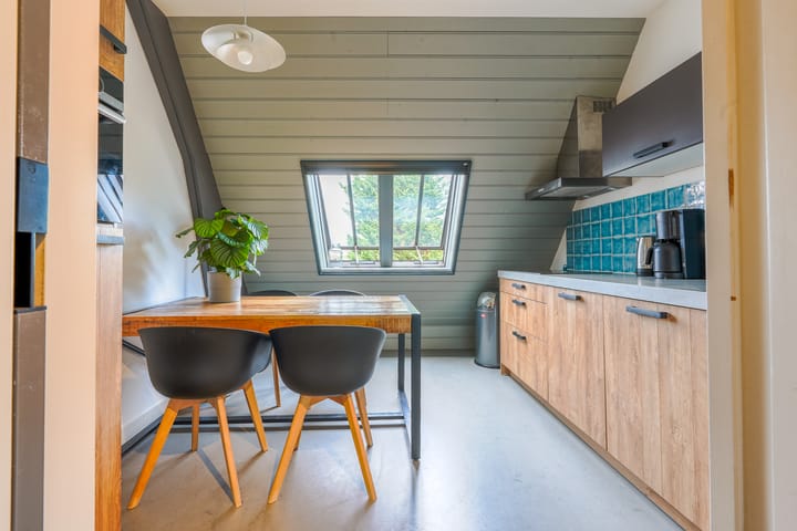 Foto 4 van Werner Helmichstraat 1-T