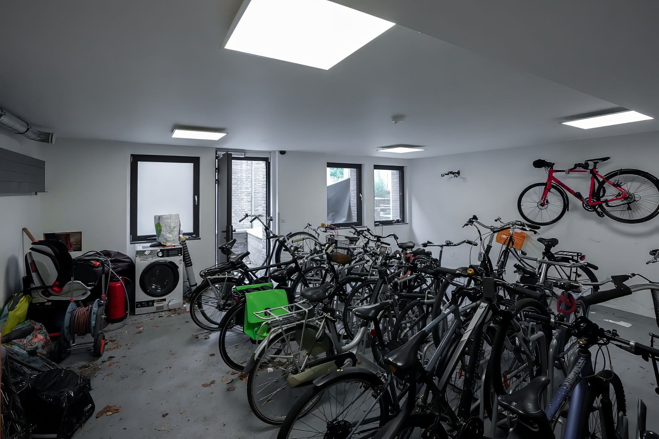 Photo 18 of Werner Helmichstraat 1-T