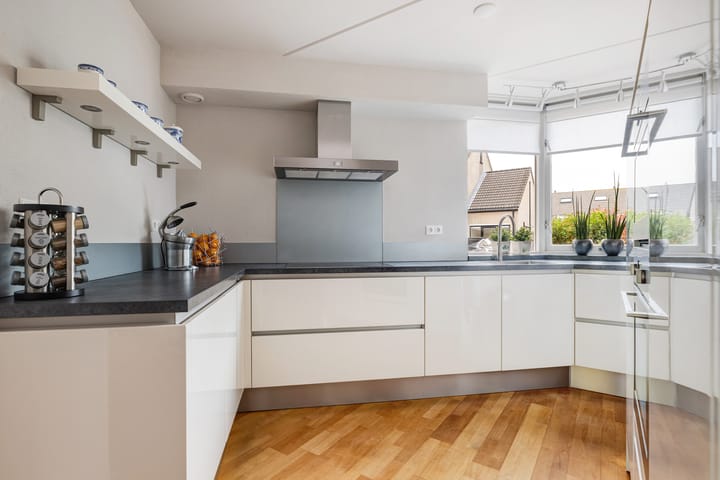 Foto 3 van Mozartstraat 76