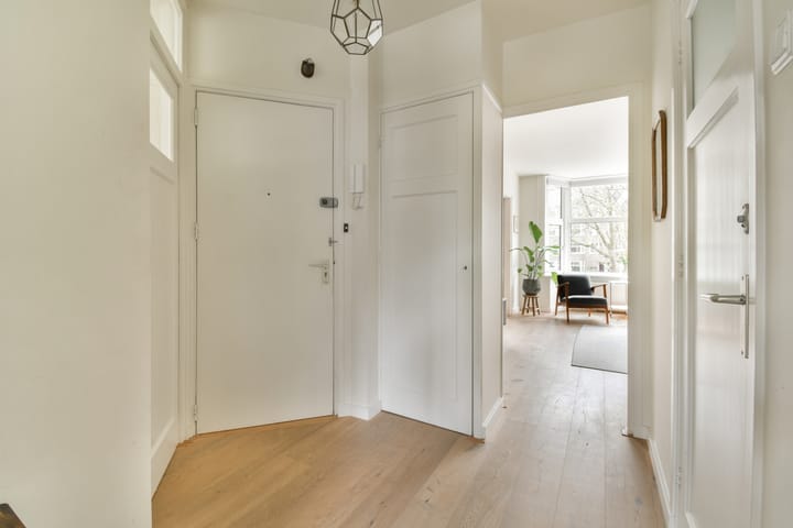 Foto 4 van Antillenstraat 38-1