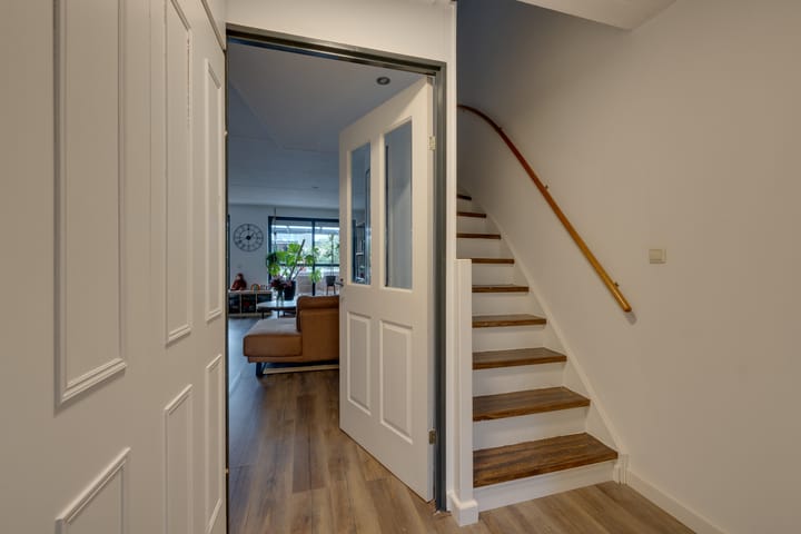 Foto 8 van Brahmsstraat 106