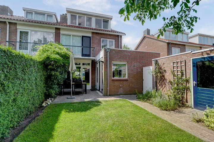 Foto 2 van Ananasstraat 8