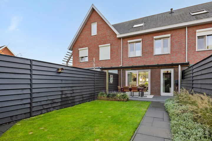 Photo 33 of Peelven 36