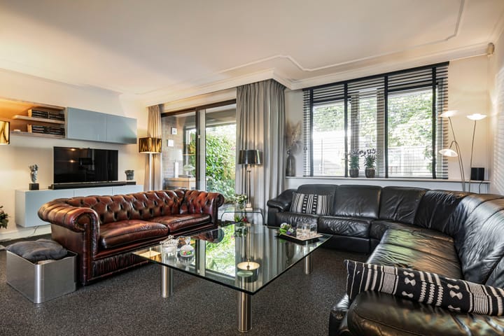 Photo 2 of Valkenier 15