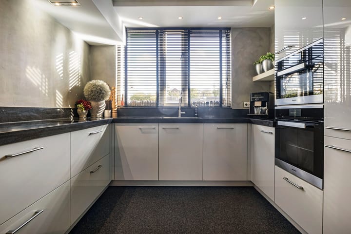 Photo 11 of Valkenier 15